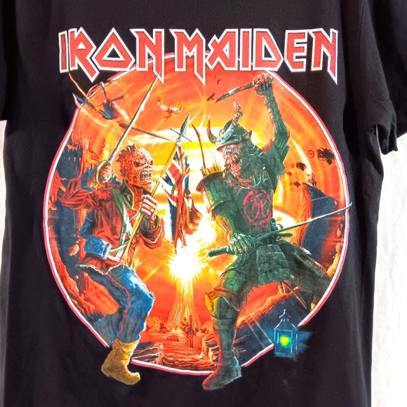 Iron Maiden Legacy of the Beast World Tour 2022 Mens Small T-Shirt Top Graphic - Picture 2 of 6